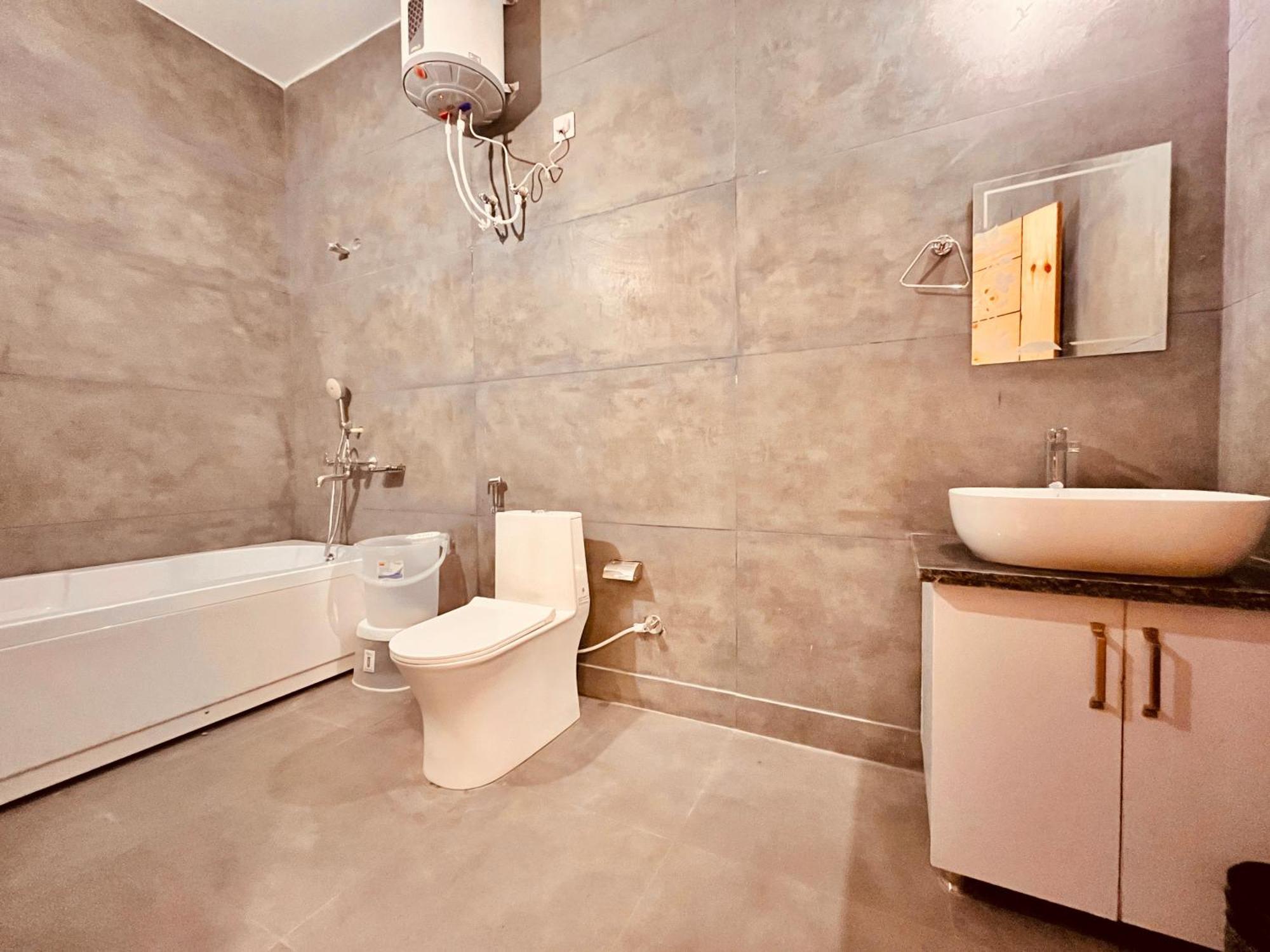 Hotel Classic Crown - #Scenic Mountain View #Open Terrace #Parking #Premium Rooms With Balcony #Guest Preferred #Best Selling Hotel In מוסורי מראה חיצוני תמונה